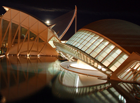 Despedidas en Valencia, disfruta del Puerto de Valencia
